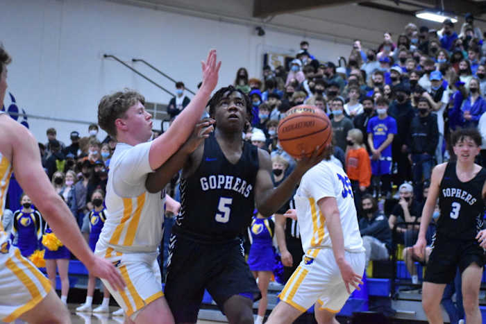 Gresham.Barlow.boys-basketball.Dave-Ball.6
